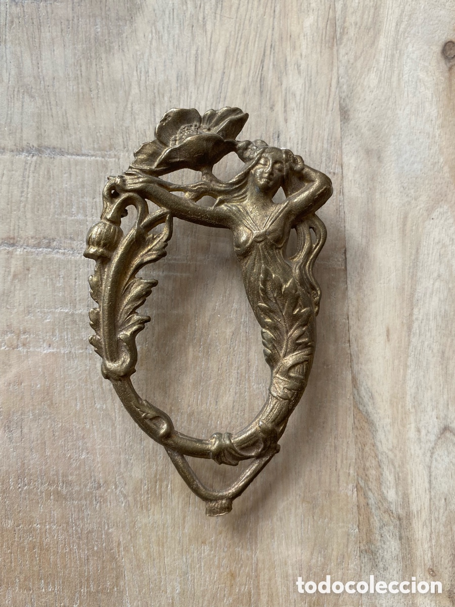 Antiques: ANTIGUO APLIQUE DE LAT&Oacute;N MODERNISTA BROCHES CINTURONES MODA