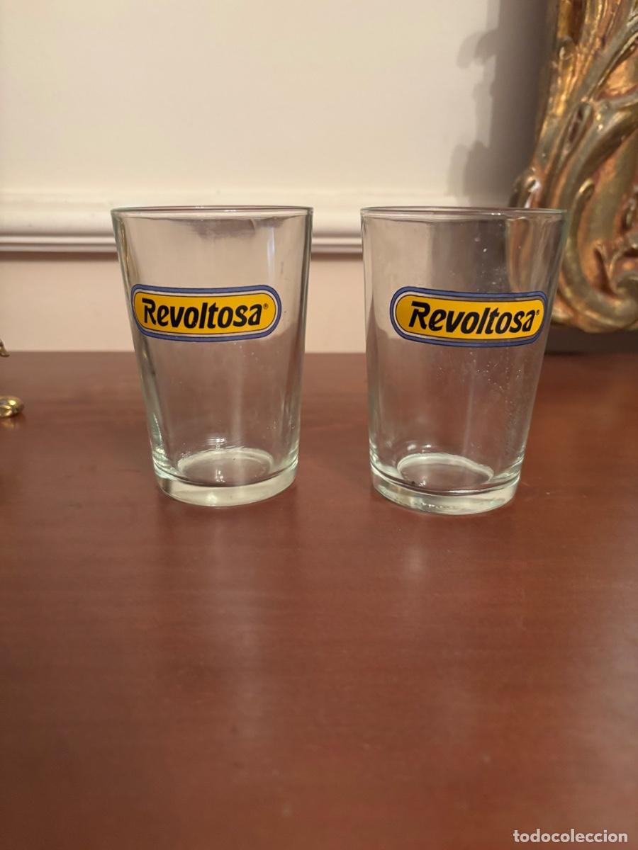 Antig&uuml;edades: Pareja de vasos de la Revoltosa - Foto 1