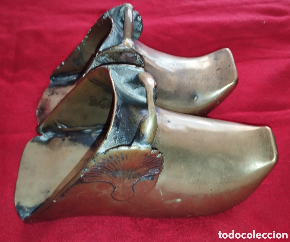 Antig&uuml;edades: Antiguos Estribos Bronce. - Foto 2