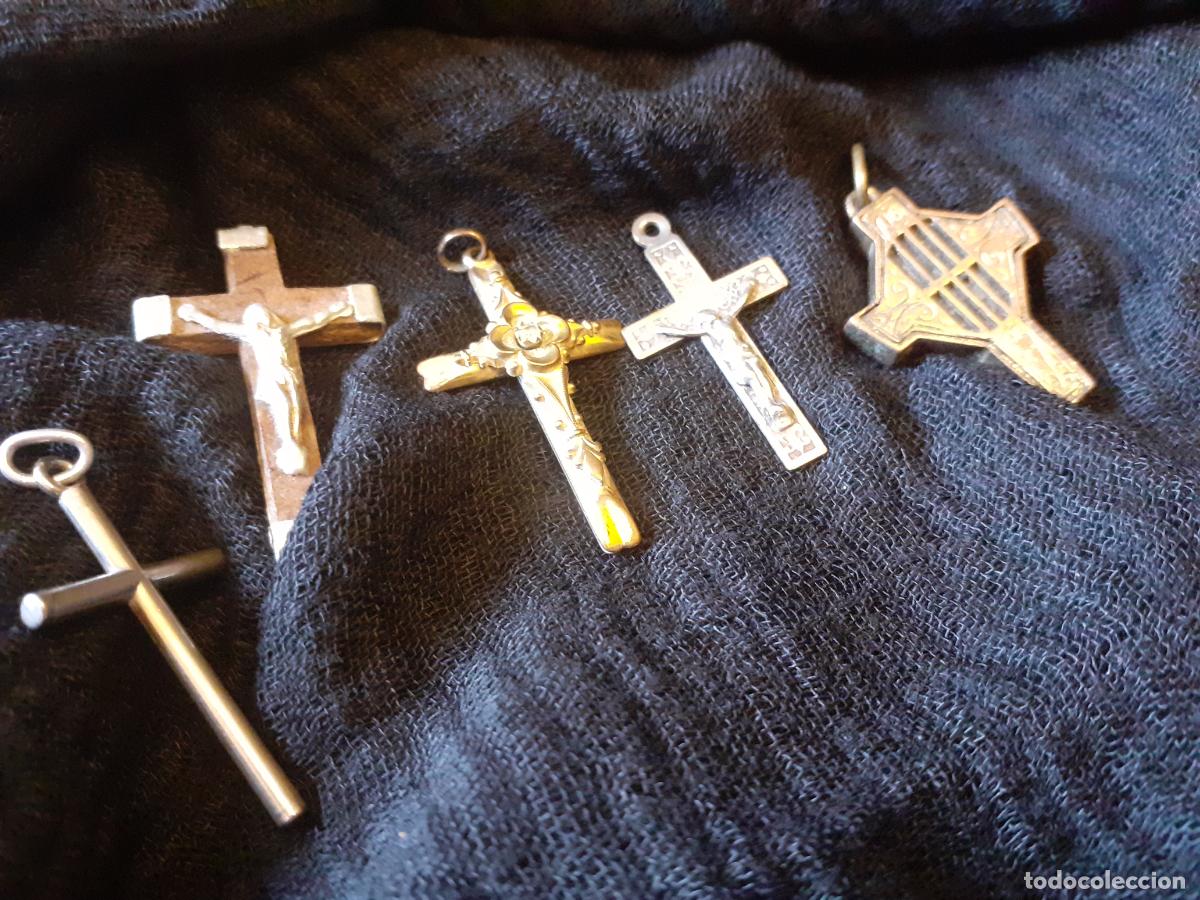 Antig&uuml;edades: cinco cruces varios modelos - Foto 2