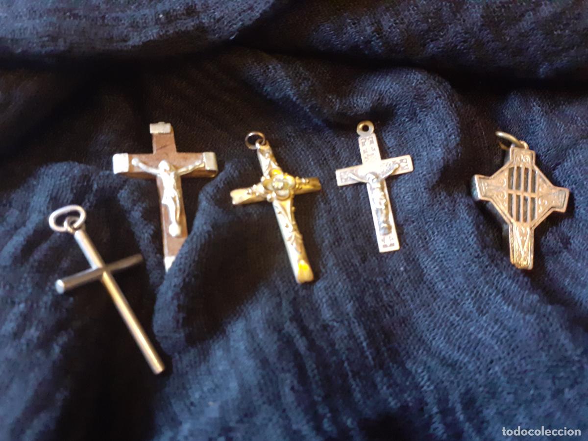 Antig&uuml;edades: cinco cruces varios modelos - Foto 3