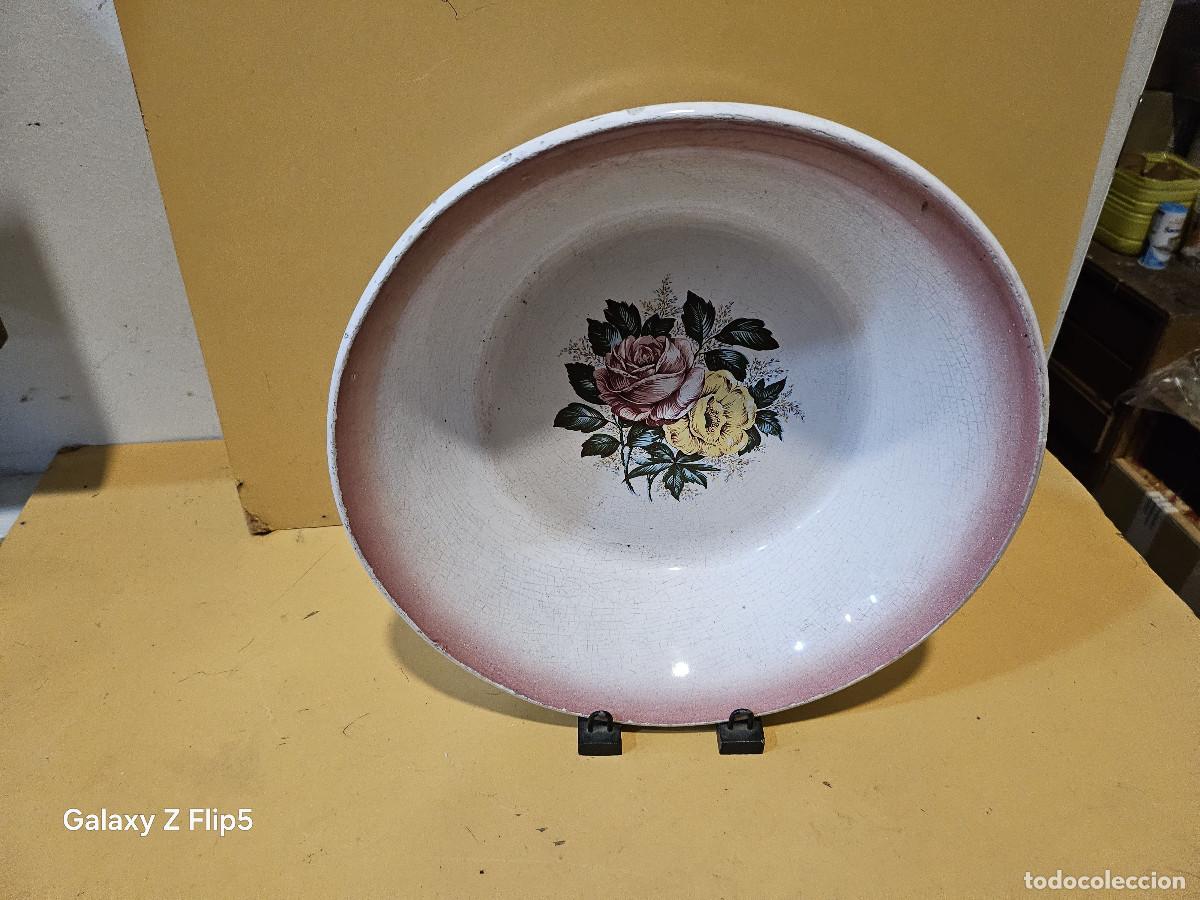 Antig&uuml;edades: lebrillo de ceramica portuguesa - Foto 1
