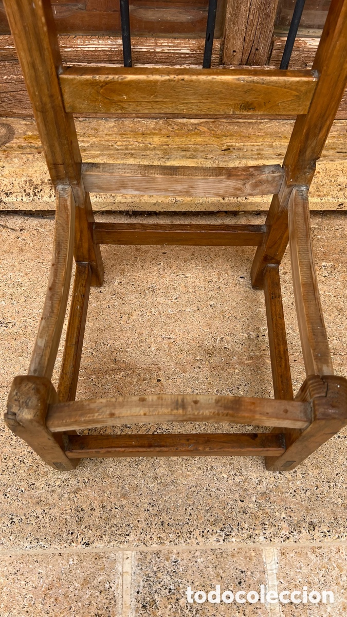 Antig&uuml;edades: Antigua silla peque&ntilde;a de madera - Foto 5