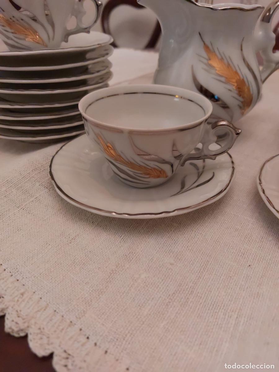 Antig&uuml;edades: JUEGO DE CAFE DE PORCELANA - Foto 1