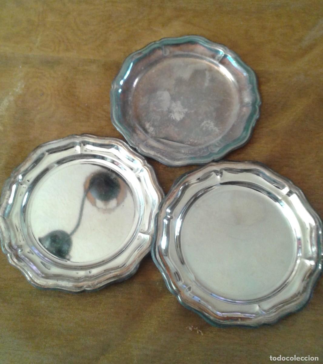 Antig&uuml;edades: BANDEJAS O PEQUE&Ntilde;OS PLATITOS DE PLATA - Foto 1
