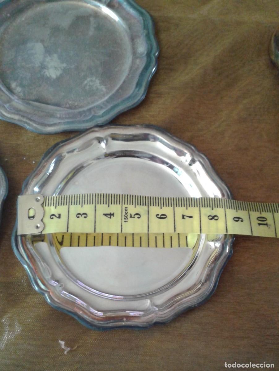 Antig&uuml;edades: BANDEJAS O PEQUE&Ntilde;OS PLATITOS DE PLATA - Foto 2