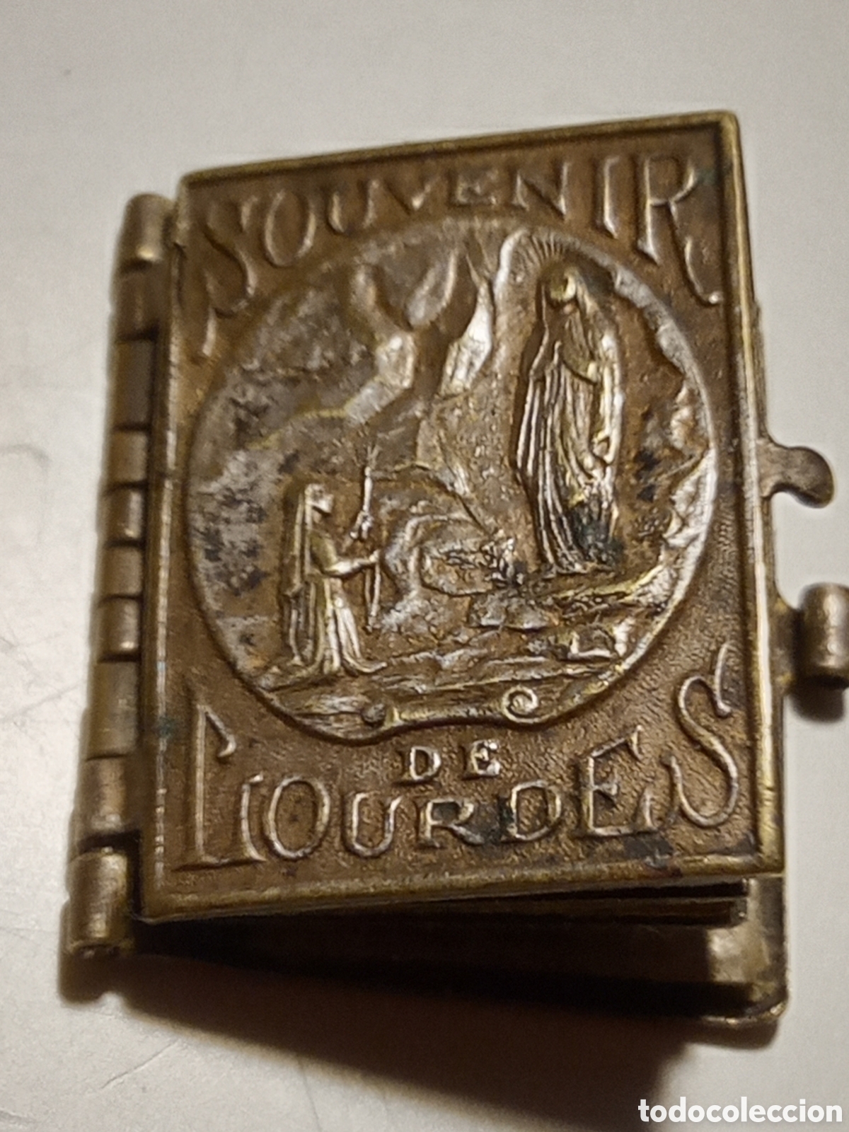 Antiguidades: Souvenir de Lourdes antiguo