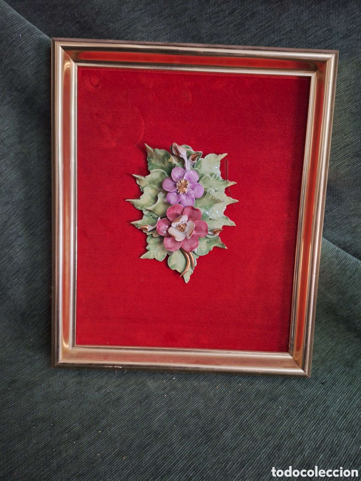 Antig&uuml;edades: Cuadro antiguo de flores con relieve - Foto 2
