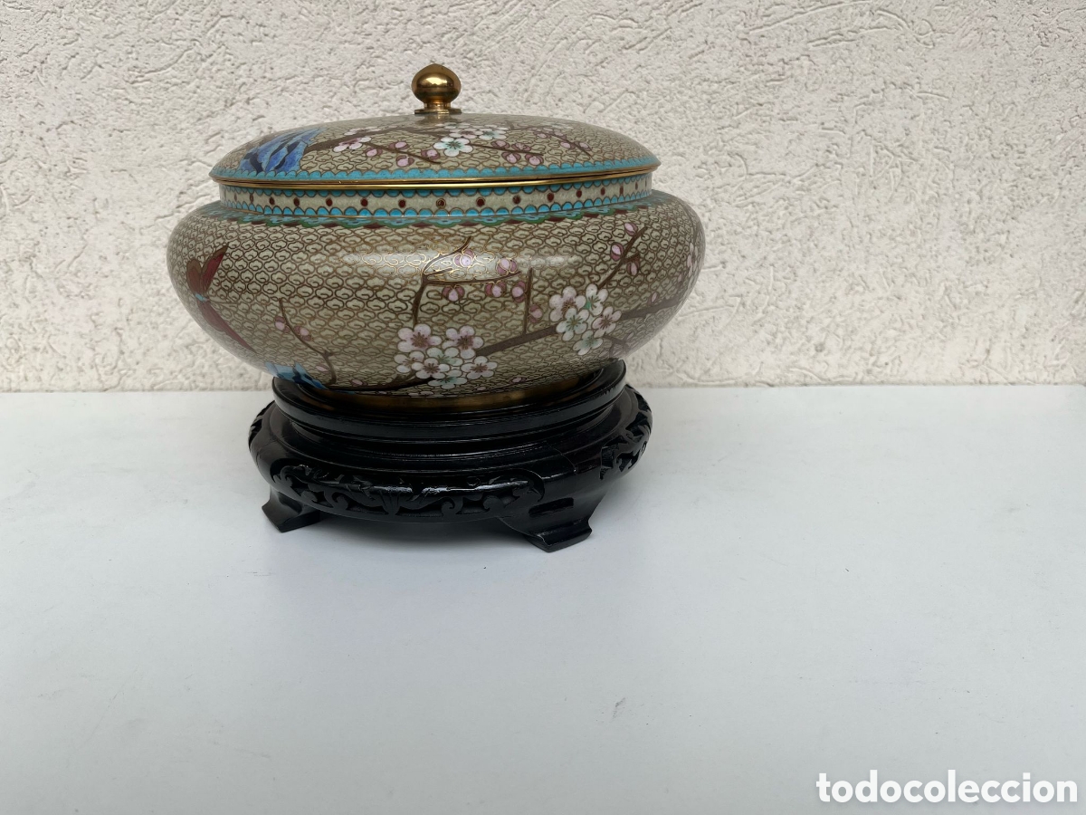 Antig&uuml;edades: Sopera met&aacute;lica esmaltada.China. - Foto 2