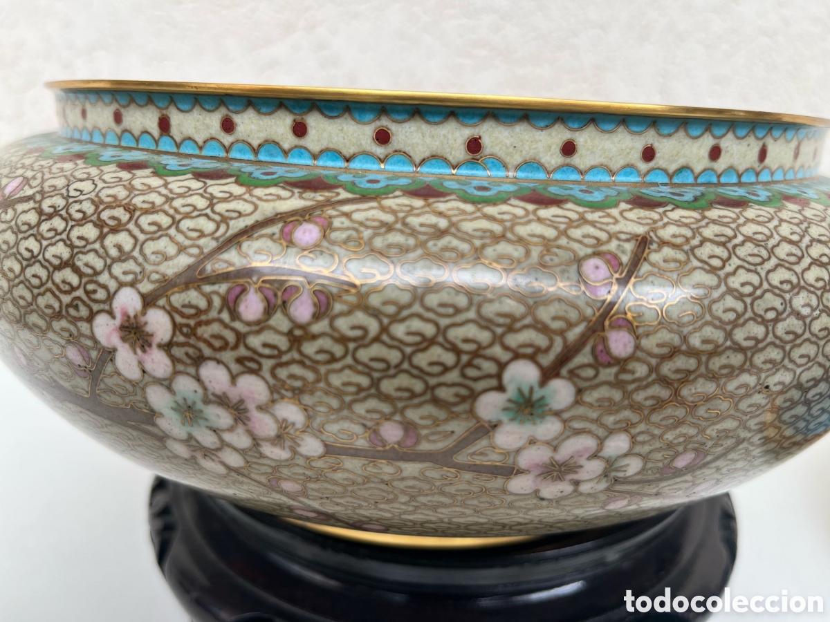 Antig&uuml;edades: Sopera met&aacute;lica esmaltada.China. - Foto 3