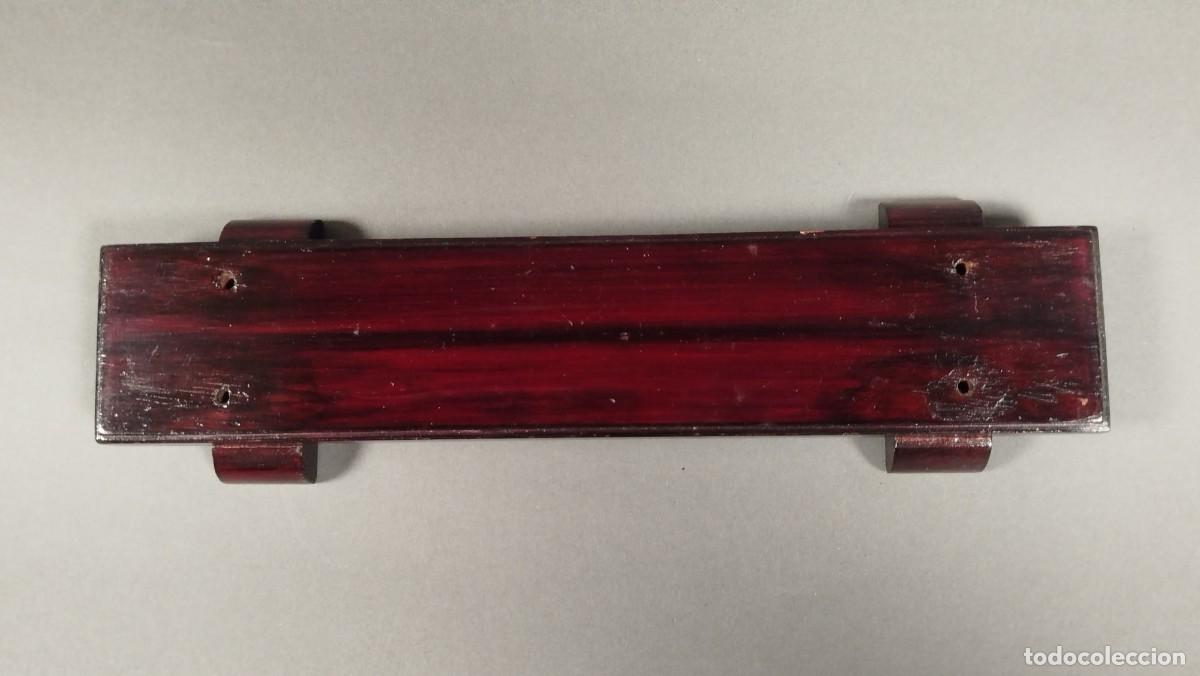 Antig&uuml;edades: BASE DE MADERA ALARGADA RECTANGULAR CON 4 PATAS - Foto 4