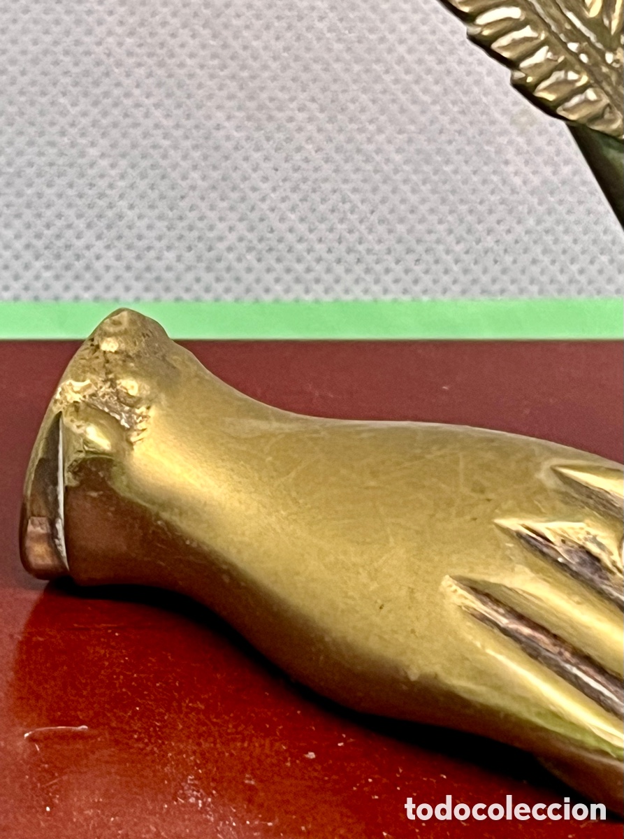 Antig&uuml;edades: &ldquo; MANO CON PLUMA &ldquo; DE BRONCE ANTIGUA - Foto 3
