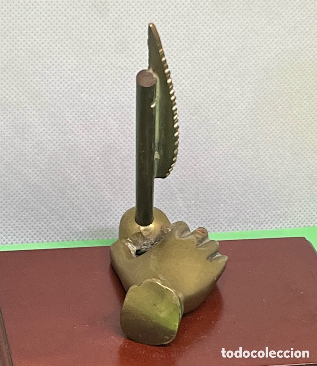 Antig&uuml;edades: &ldquo; MANO CON PLUMA &ldquo; DE BRONCE ANTIGUA - Foto 4