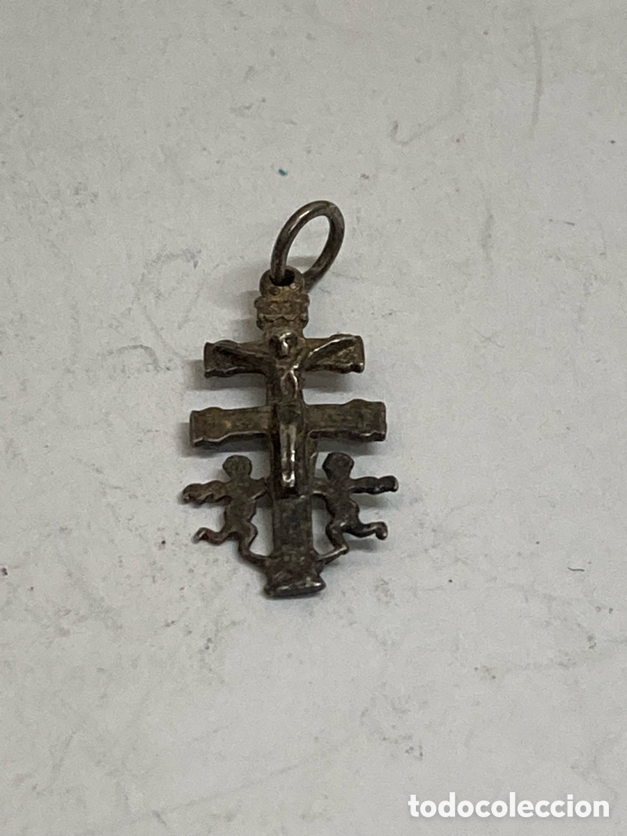 Antig&uuml;edades: Cruz de plata religiosa C298 - Foto 1