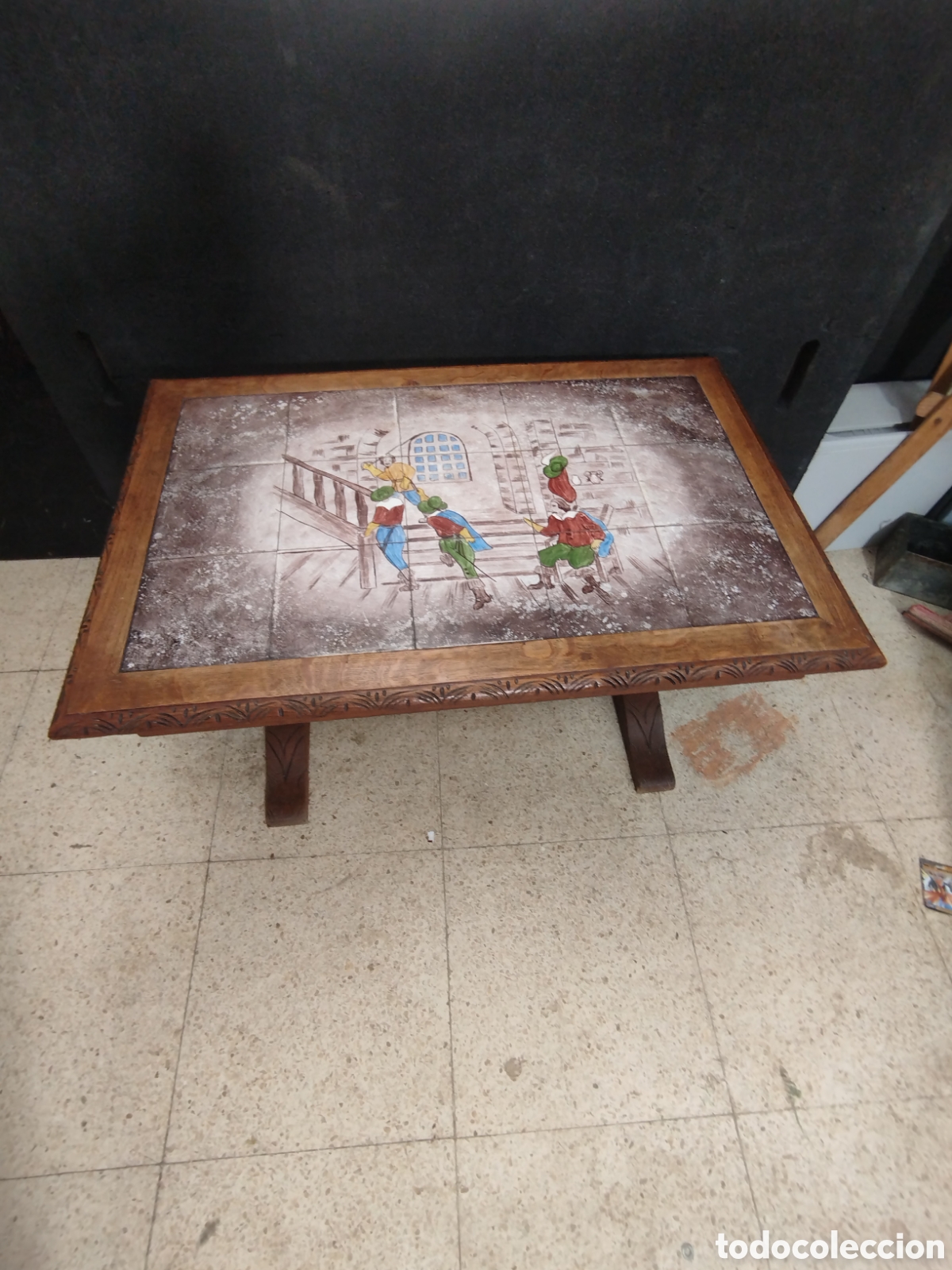 Antig&uuml;edades: ANTIGUA MESA DE SOFA - Foto 2