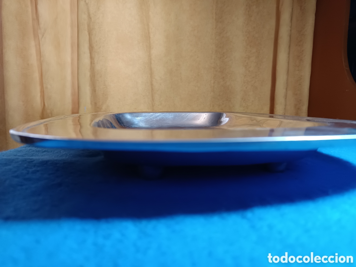 Antig&uuml;edades: bandeja de aluminio con sello A. Campos Fire Line - Foto 3
