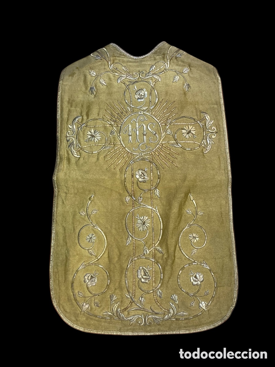 Antig&uuml;edades: Casulla bordada en oro. - Foto 2