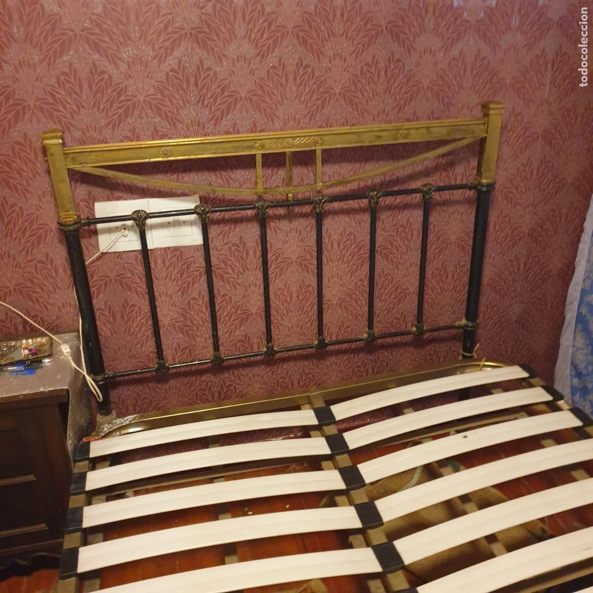 Antig&uuml;edades: ANTIGUA CAMA DE HIERRO Y LAT&Oacute;N - Foto 5