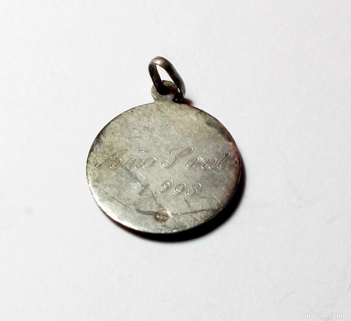 Antig&uuml;edades: MEDALLA DE PLATA, A&Ntilde;O SANTO 1993 - Foto 2
