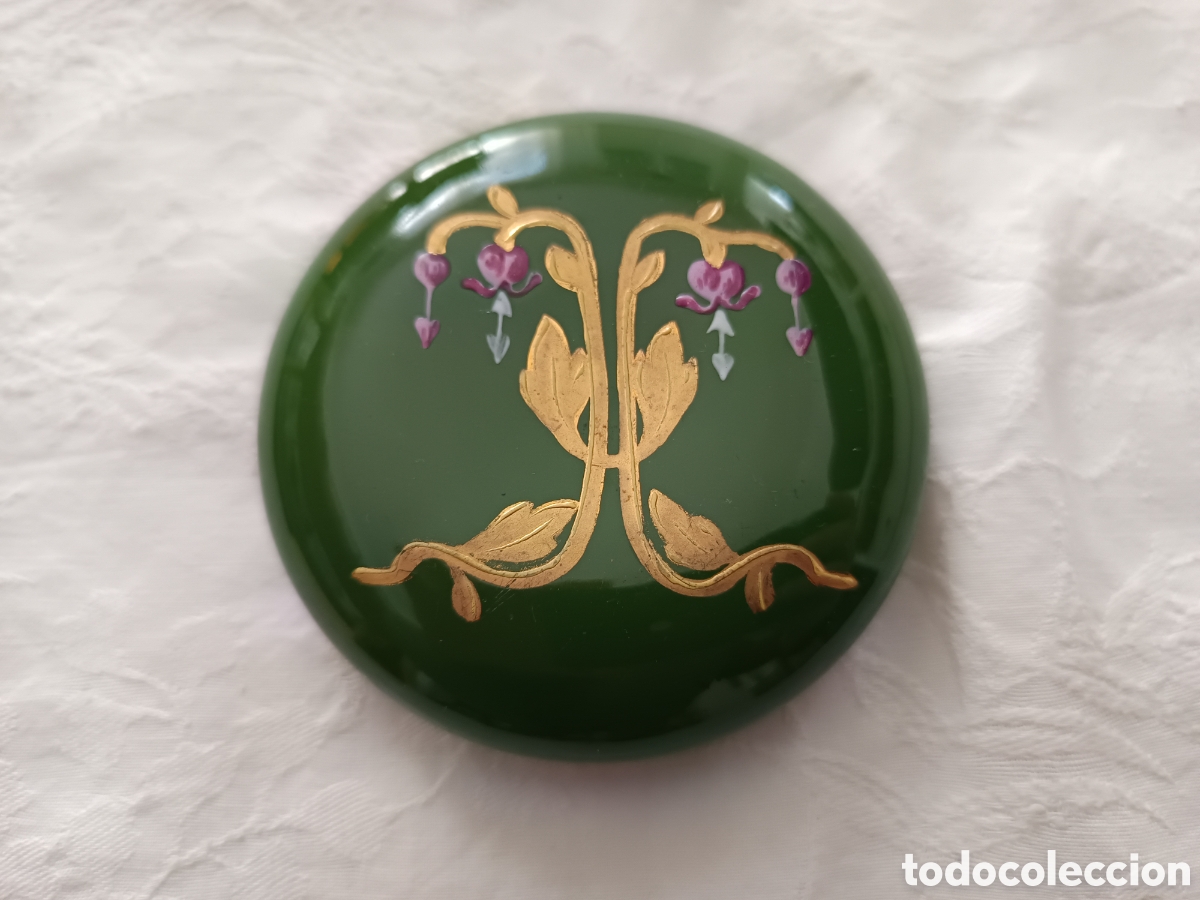 Antig&uuml;edades: Tapa de loza esmaltada - Foto 1