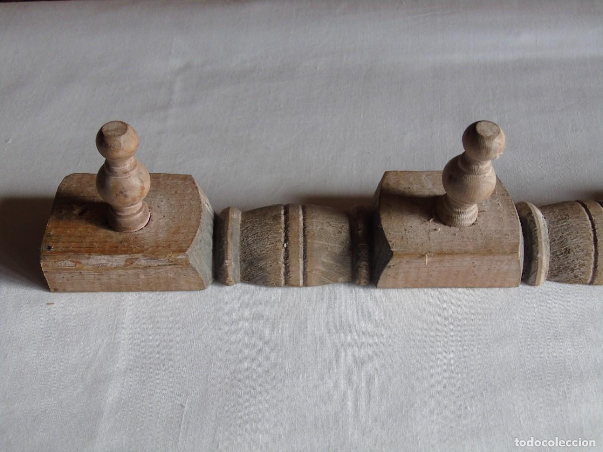 Antig&uuml;edades: PEQUE&Ntilde;O PERCHERO R&Uacute;STICO DE MADERA, 3 PERCHAS. - Foto 5
