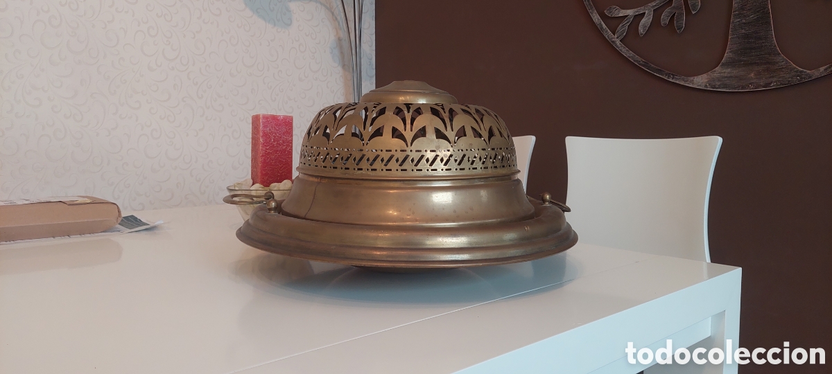 Antig&uuml;edades: Brasero de lat&oacute;n de 47cm. - Foto 8