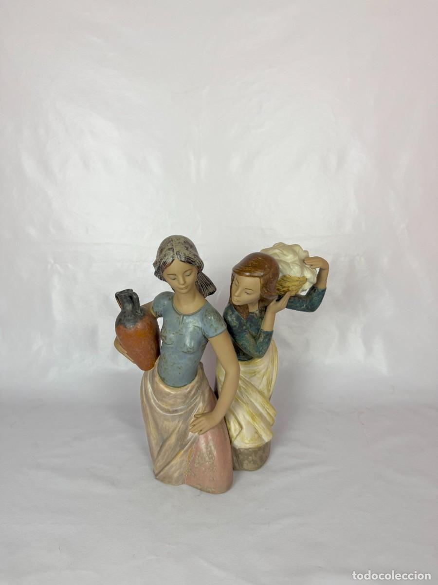 Antig&uuml;edades: LLADRO DE MUJERES CON JARRON - Foto 1