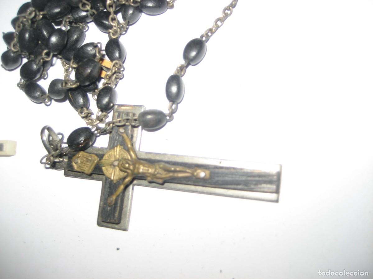 Antig&uuml;edades: 3 rosarios y 1 cruz de madera . - Foto 4