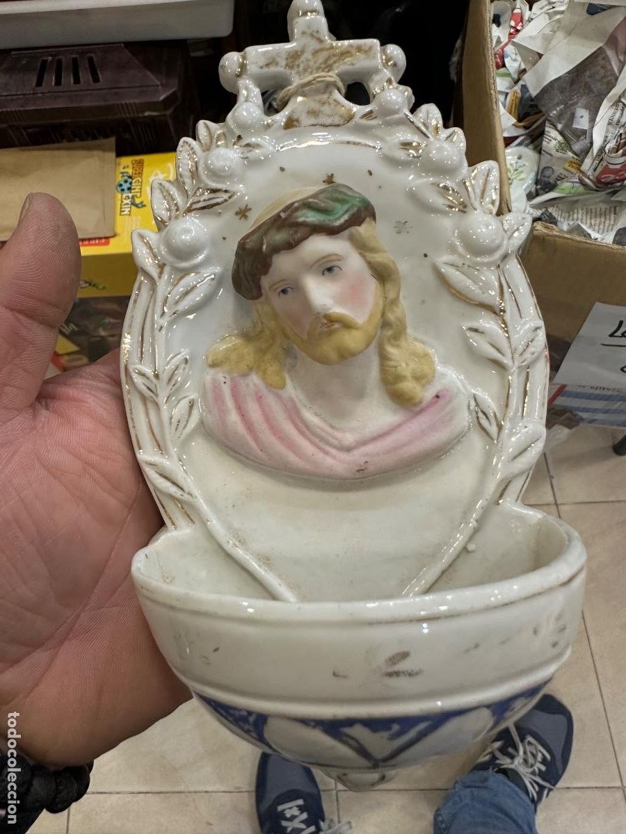 Antig&uuml;edades: Preciosa benditera isabelina - Foto 1