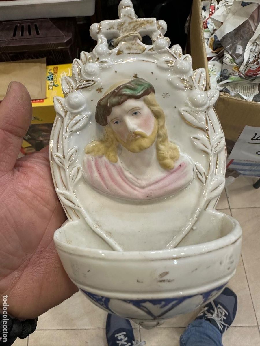 Antig&uuml;edades: Preciosa benditera isabelina - Foto 2