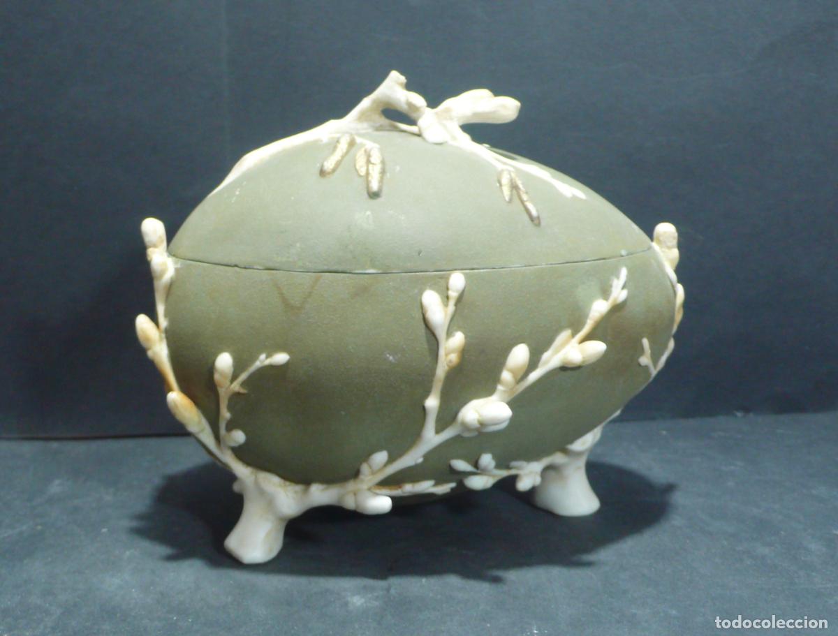 Antig&uuml;edades: CAJA DE PORCELANA OVALADA - Foto 1