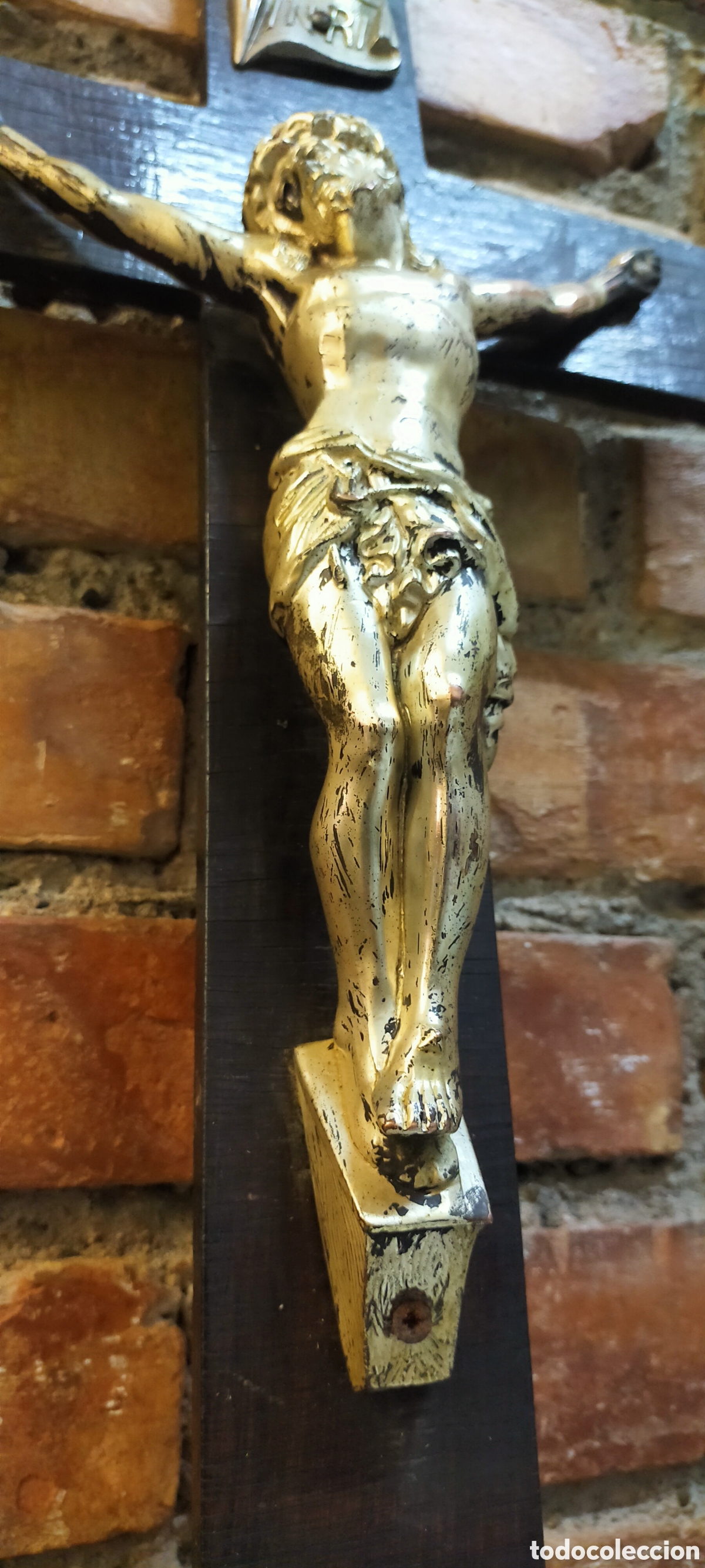 Antig&uuml;edades: Cruz de pared metal y madera - Foto 1