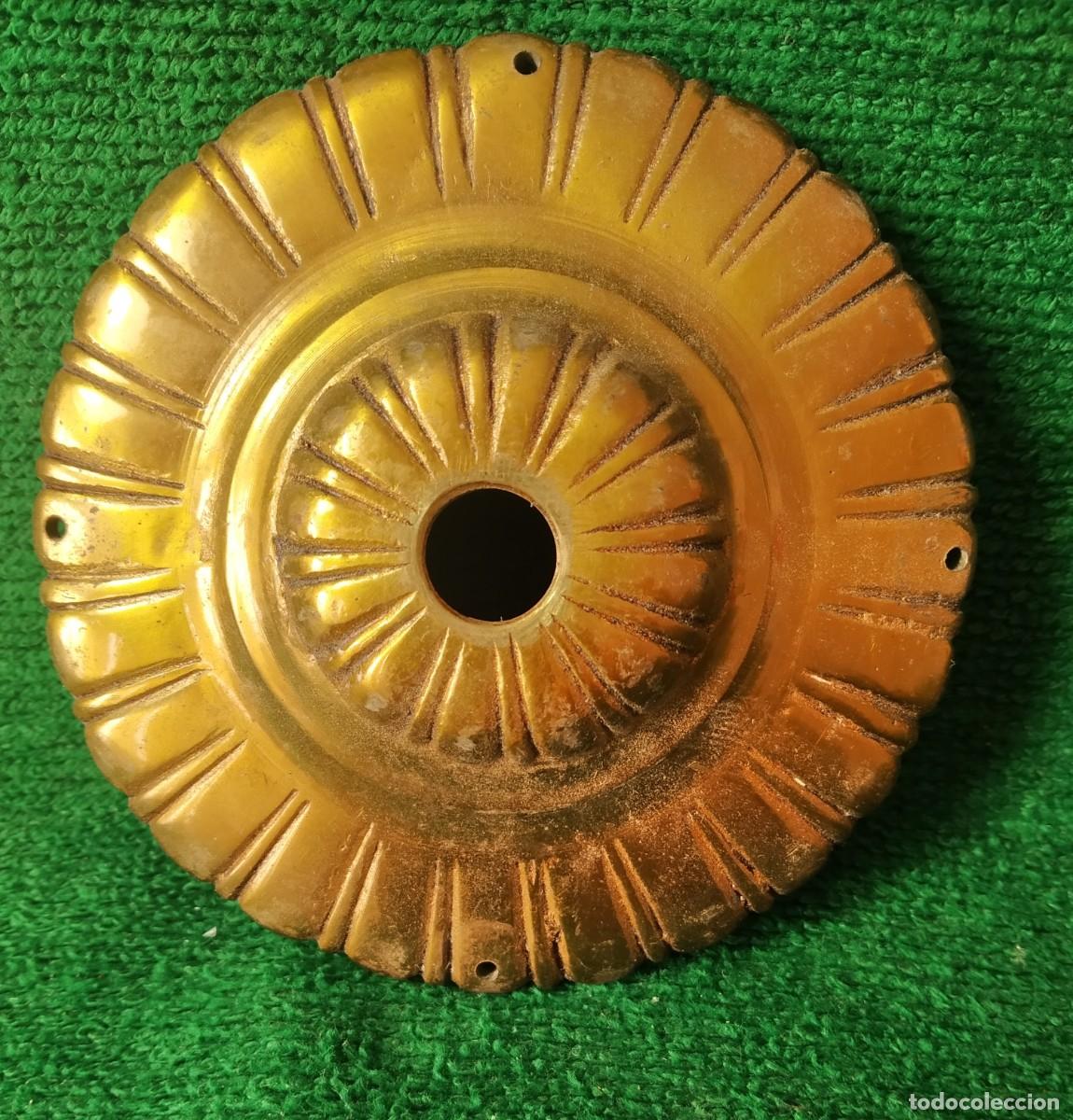 Antig&uuml;edades: ROSETA FLORON DE BRONCE PARA LAMPARA* - Foto 1