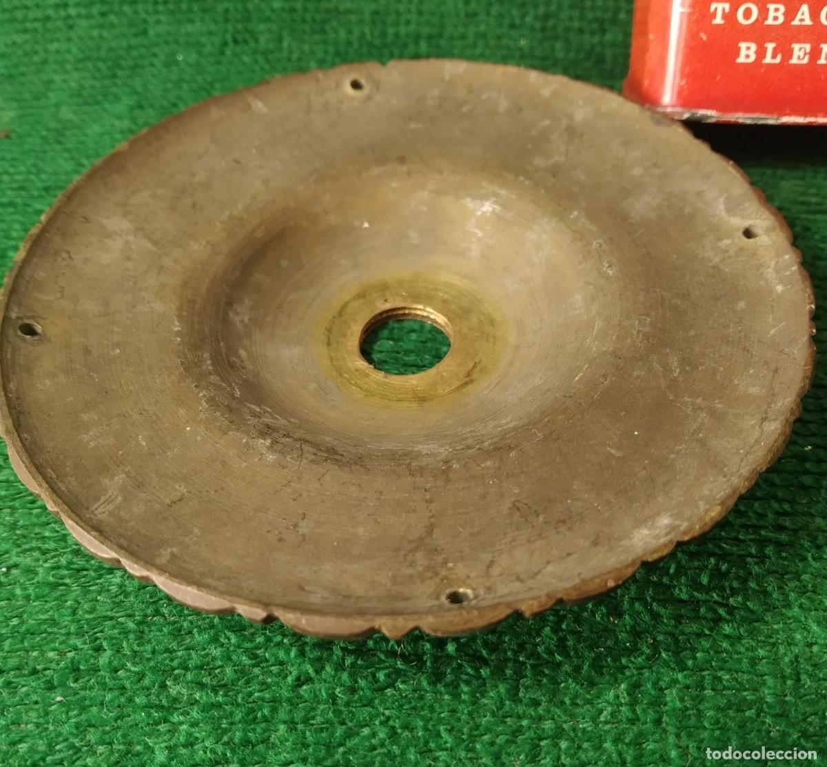 Antig&uuml;edades: ROSETA FLORON DE BRONCE PARA LAMPARA* - Foto 3