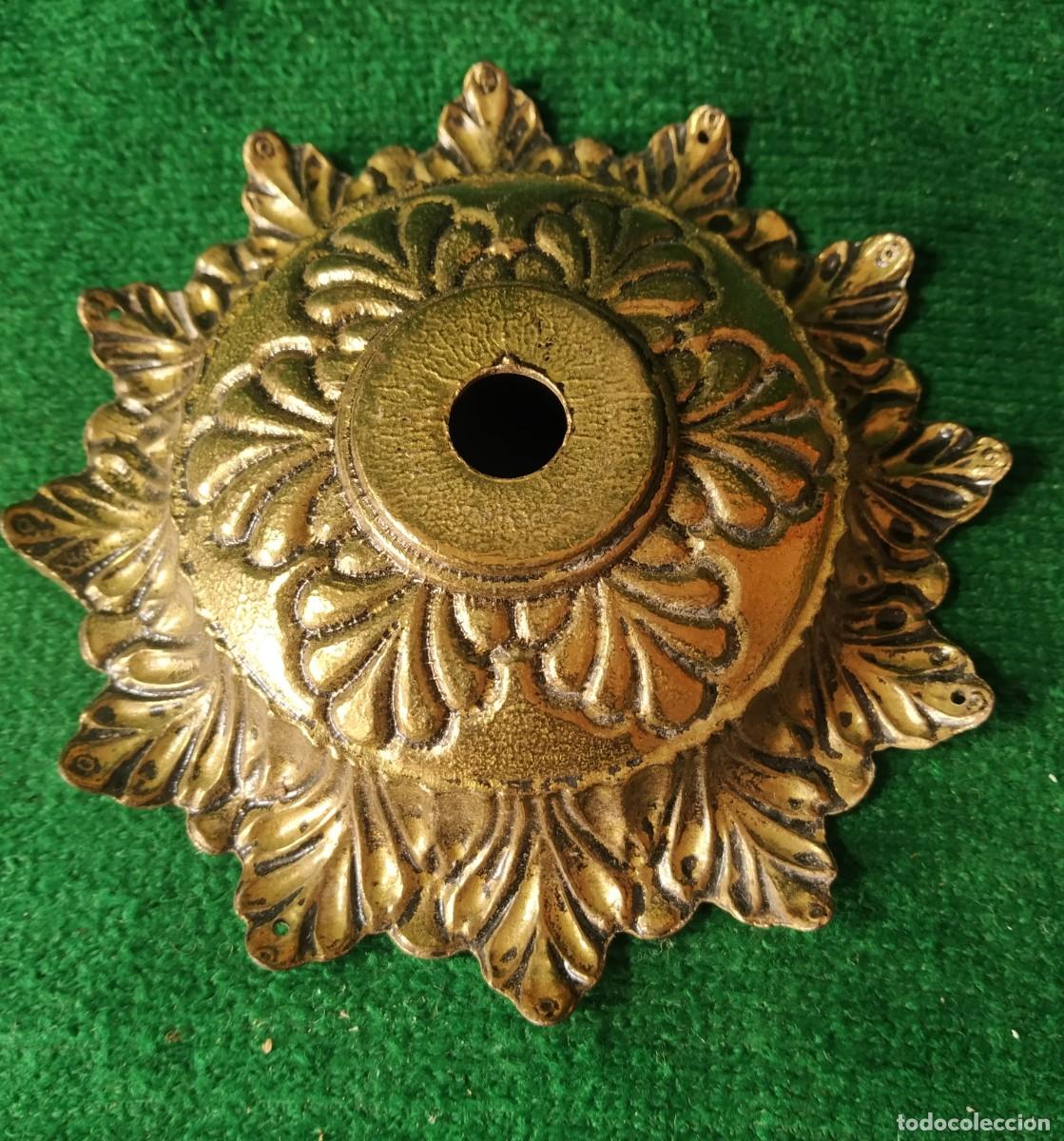 Antig&uuml;edades: ROSETA FLORON DE BRONCE PARA LAMPARA* - Foto 4