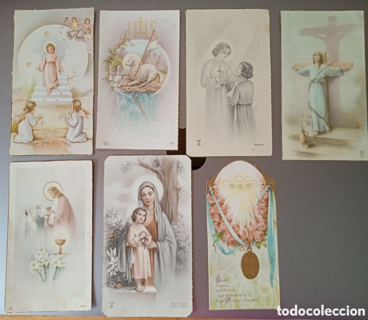 Antig&uuml;edades: Peque&ntilde;as postales religiosas - Foto 1