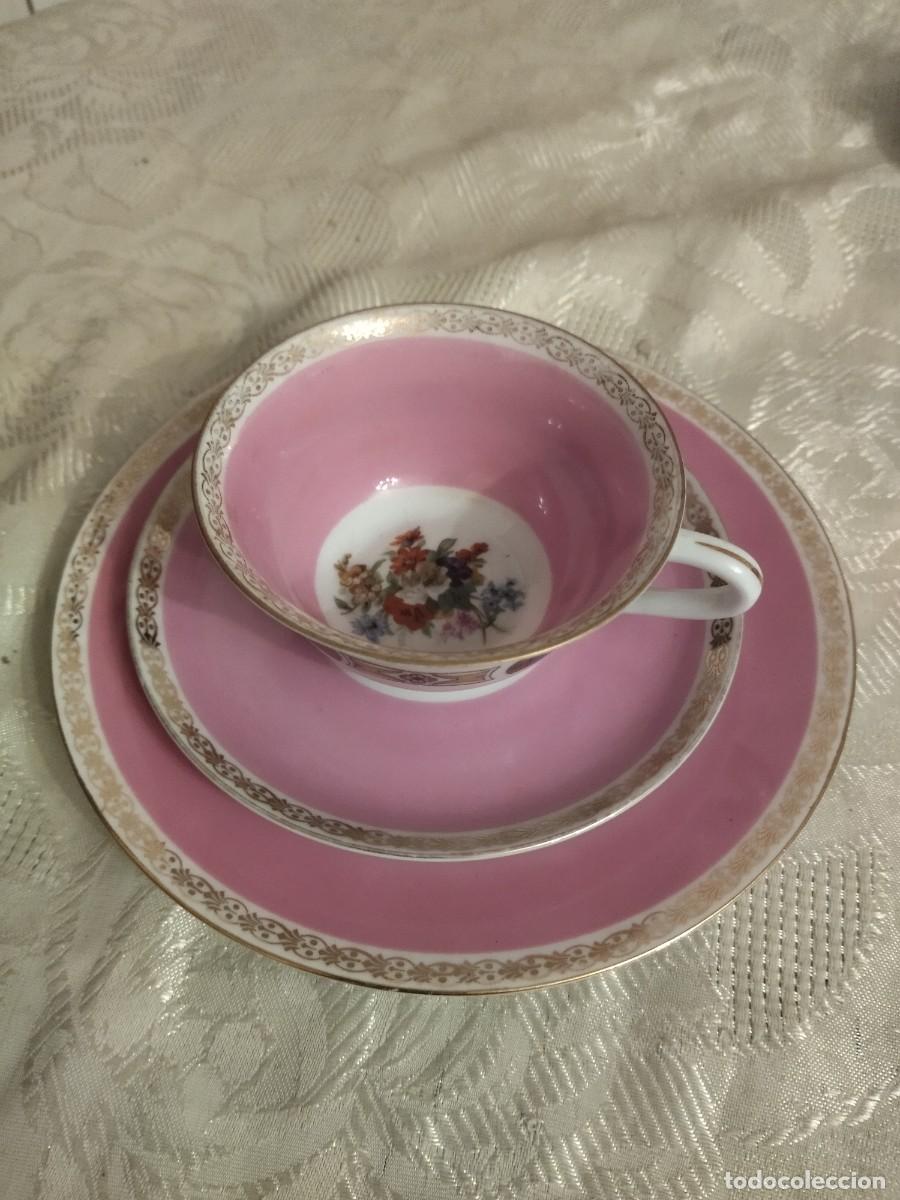 Antig&uuml;edades: Precioso solitario t&eacute; y postre de porcelana Epiag Royal Czechoslovaquia, rosa con flores y oro