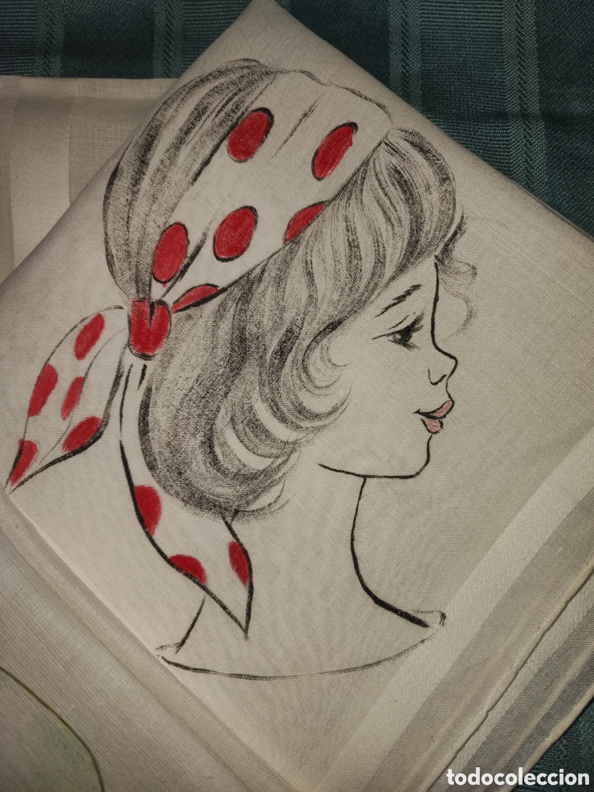 Antig&uuml;edades: 3 pa&ntilde;uelos de bolsillo pintados. - Foto 3