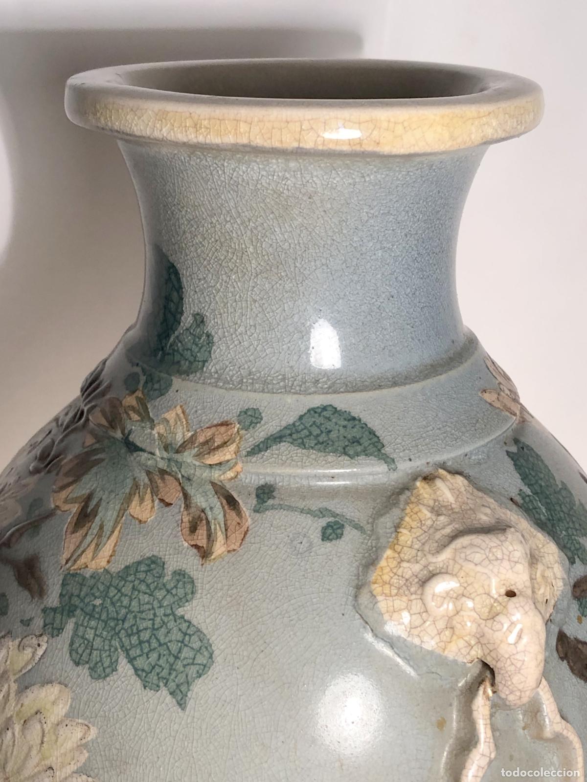 Antig&uuml;edades: Importante Jarr&oacute;n japon&eacute;s Peonias &middot; Importado por Olivella hermanos y Cuspinera s. XIX &middot; Barcelona