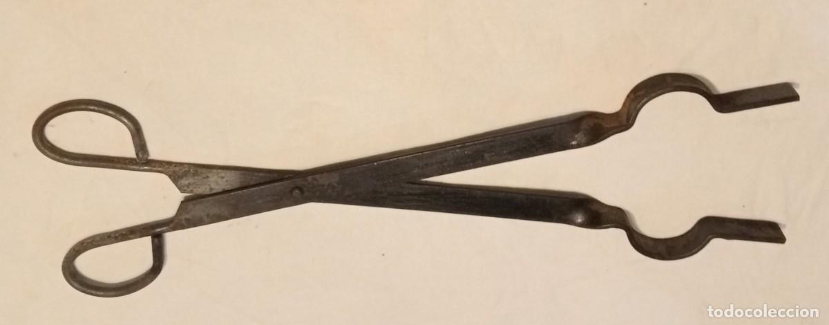 Antig&uuml;edades: PINZA PARA CHIMENEA, PARRILLA, ETC - Foto 3