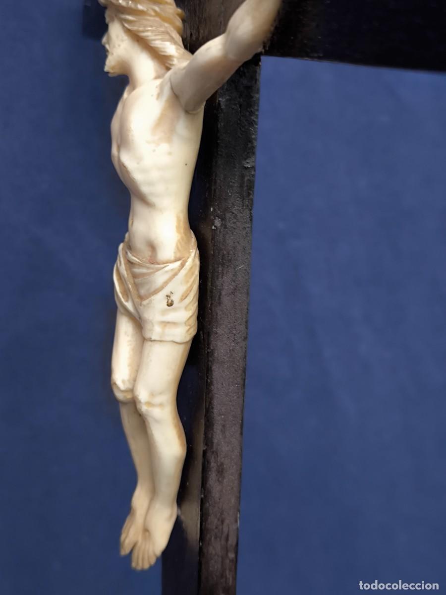 Antig&uuml;edades: CRISTO TALLADO DE FINALES DEL SIGLO XIX. - Foto 9