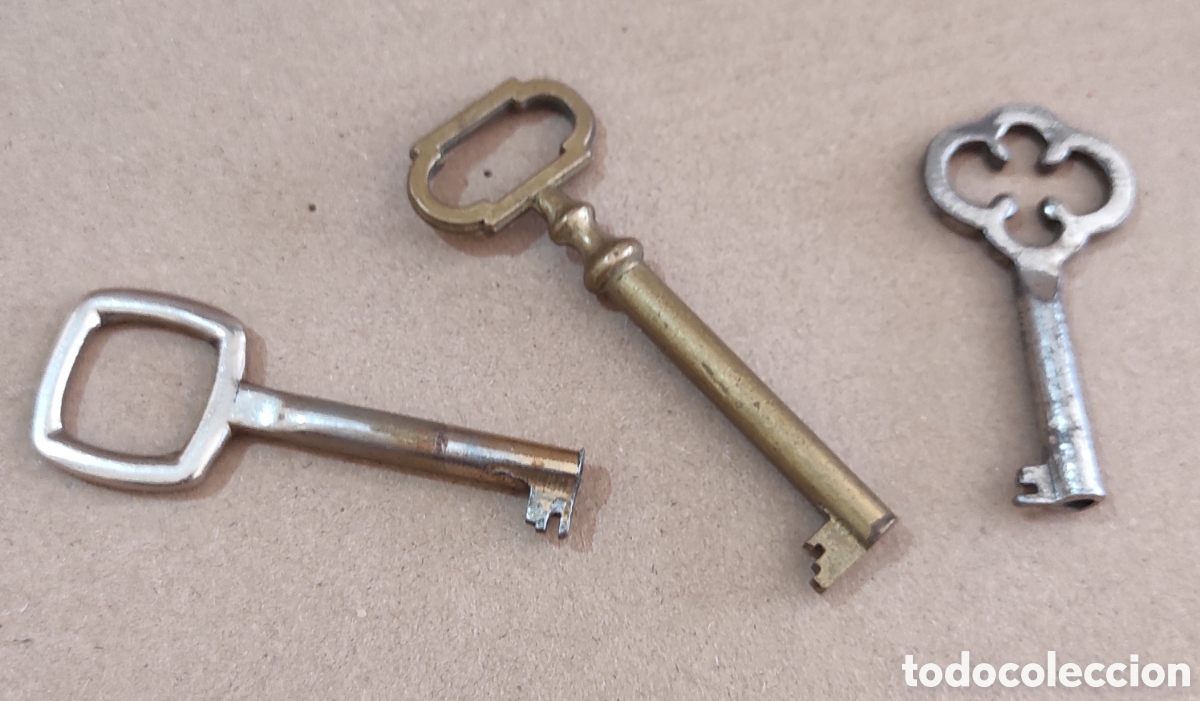 Antig&uuml;edades: Lote de tres llaves antiguas - Foto 2