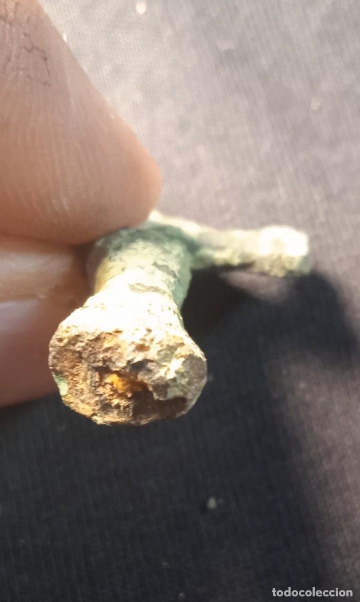 Antig&uuml;edades: Antigua medalla? en forma de cruz . - Foto 3