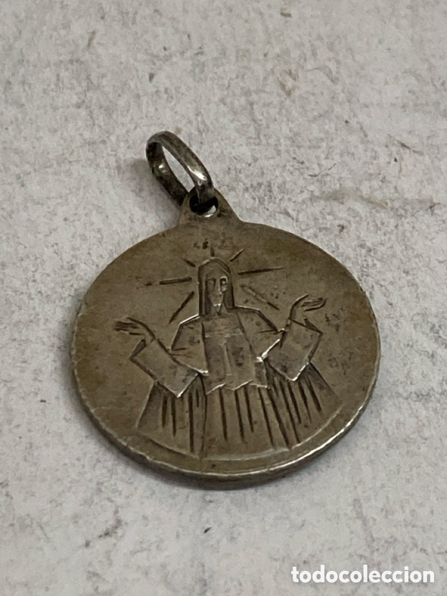 Antig&uuml;edades: Medalla de plata religiosa C301 - Foto 2