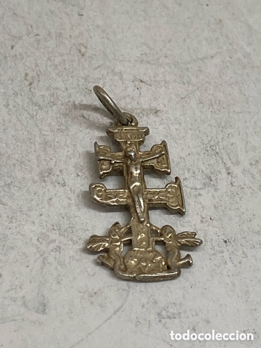 Antig&uuml;edades: Cruz de plata religiosa C301 - Foto 1