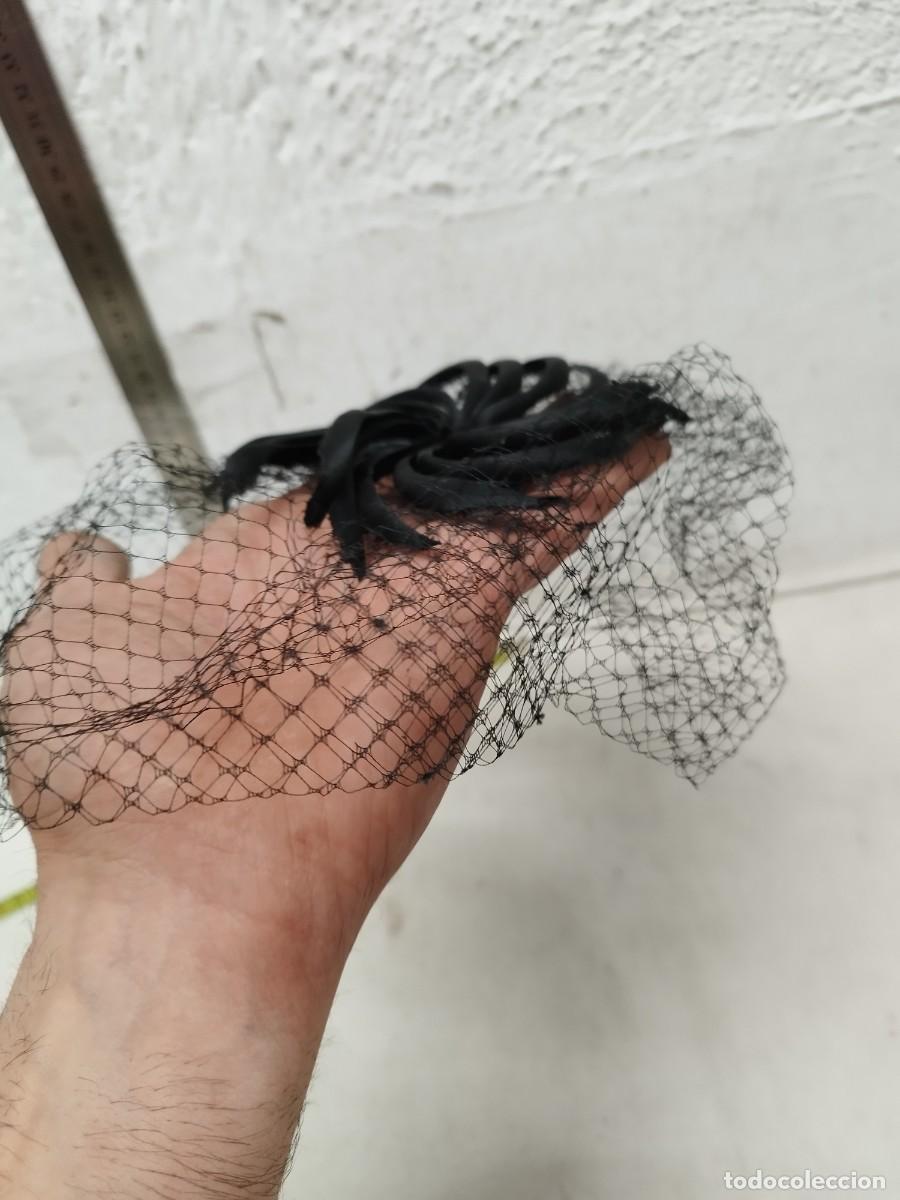 Antig&uuml;edades: Antiguo complemento para sombrero, gorro de mujer.. - Foto 2