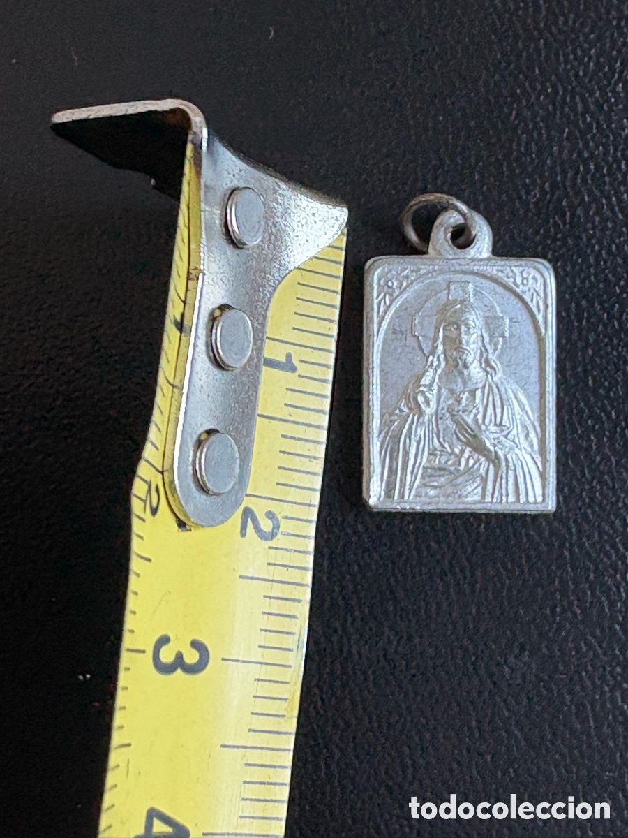 Antig&uuml;edades: Medalla religiosa de aluminio (A2) - Foto 3