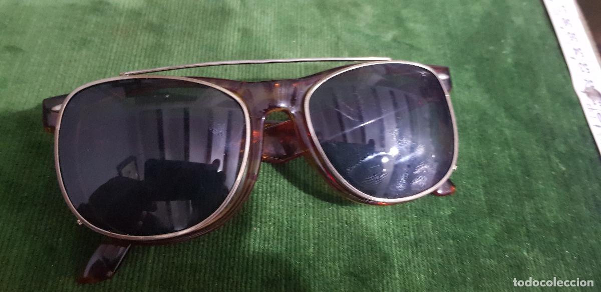 Antig&uuml;edades: GAFAS TRANSPARENTES CON VISERA DE SOL - Foto 3