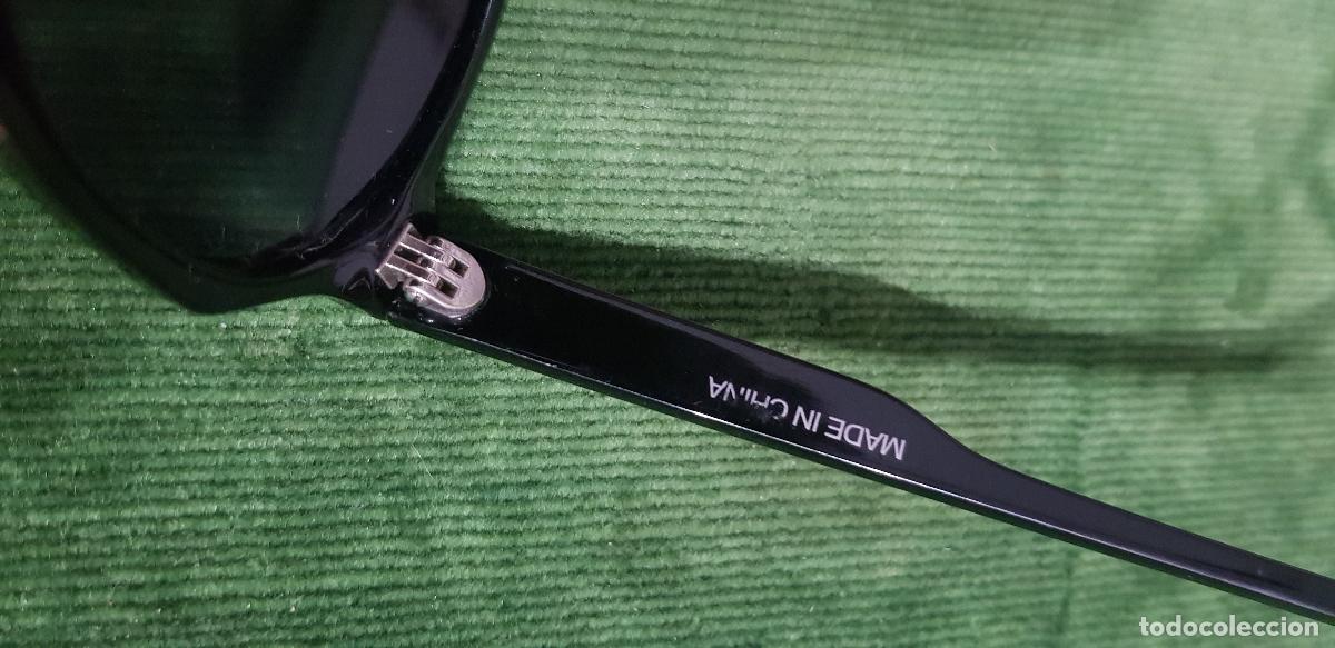 Antig&uuml;edades: GAFAS NEGRAS DE SOL ZARA - Foto 2