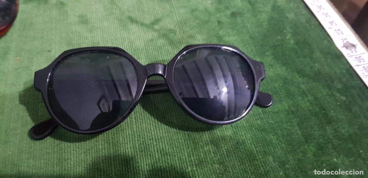 Antig&uuml;edades: GAFAS NEGRAS DE SOL ZARA - Foto 1